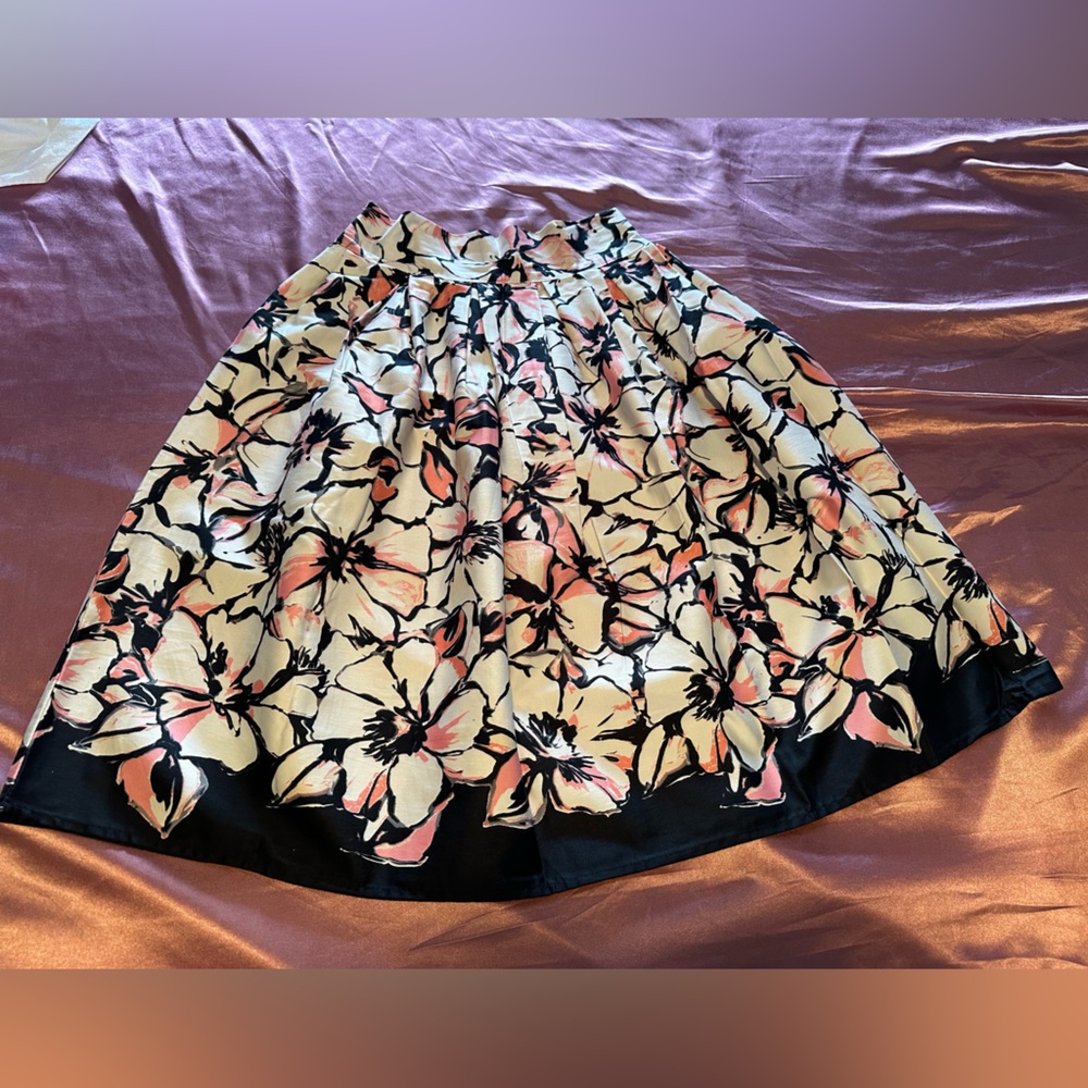 A line skirt
